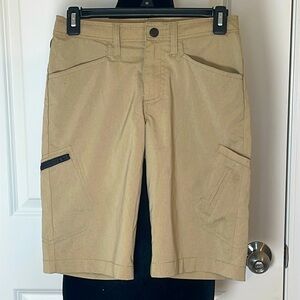 Lee Boys' Polytech Hybrid Adjustable Waist Shorts Size 10 (no tags)